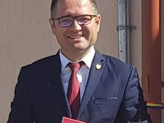 42124206_487483401732775_5156147430424576000_n