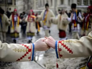 421909898_734262138896618_3414745315199450743_n