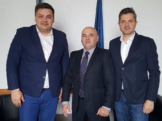 60537451_585720268589241_7017603573819113472_n