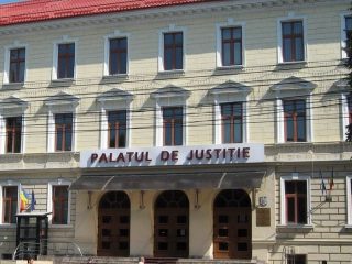 Curtea-de-Apel-Suceava-a-reclamat-o-pagina-de-check-in