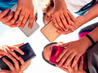 Orange - SNSTPublisind