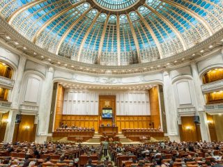 ZThlMmJiOTBjY2ZhYjUzNjdkMmUyOTJhOA==.thumb