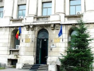 protest-al-oamenilor-cu-dizabilitati-in-fata-ministerului-muncii-ce-drept-isi-cer-247810